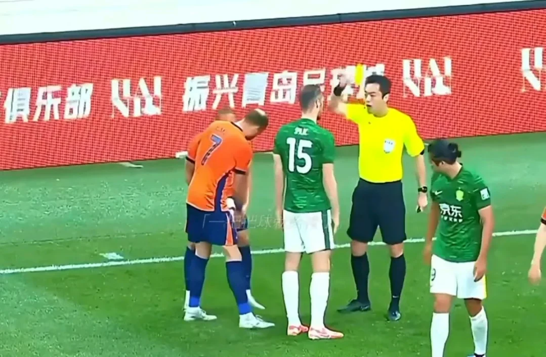 北京国安客场战胜对手，继续保持领先的简单介绍