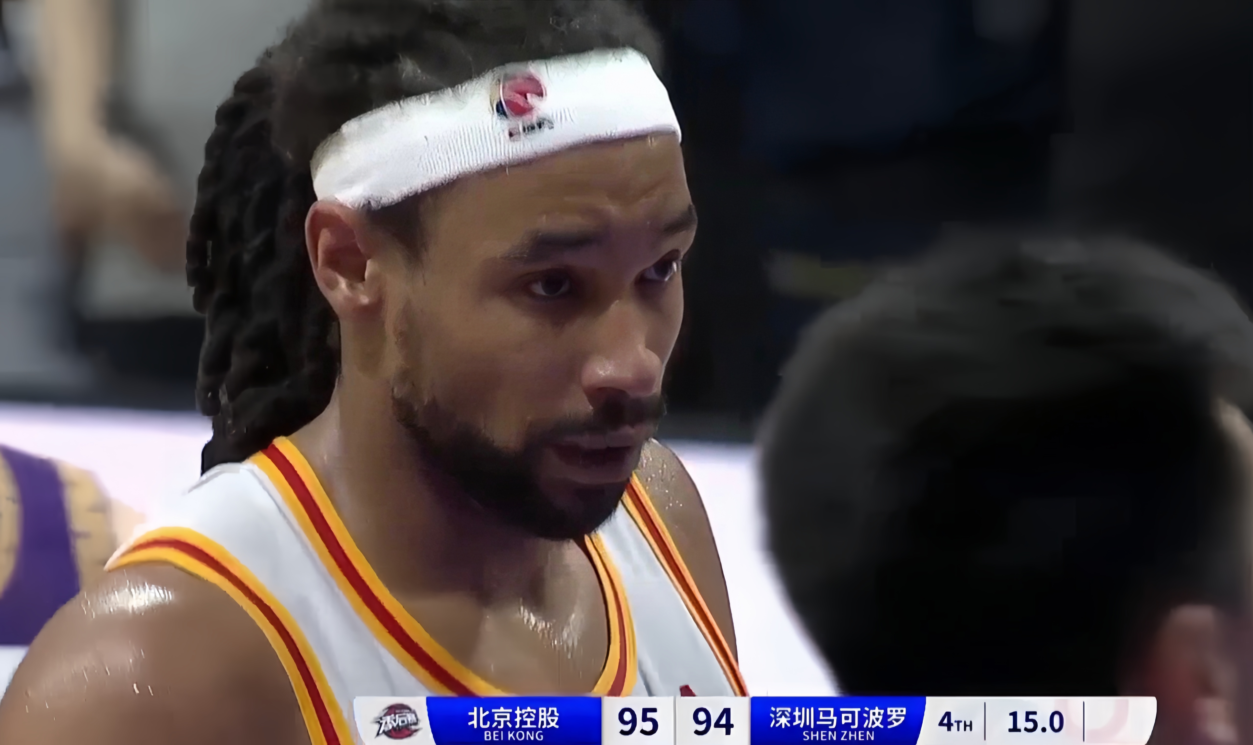 深圳队擒下湖南男篮，稳坐不败宝座